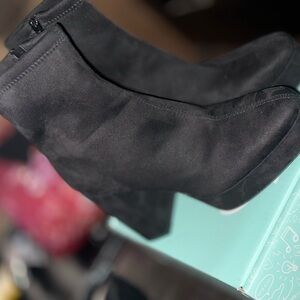 Chic Black Ankle Boots